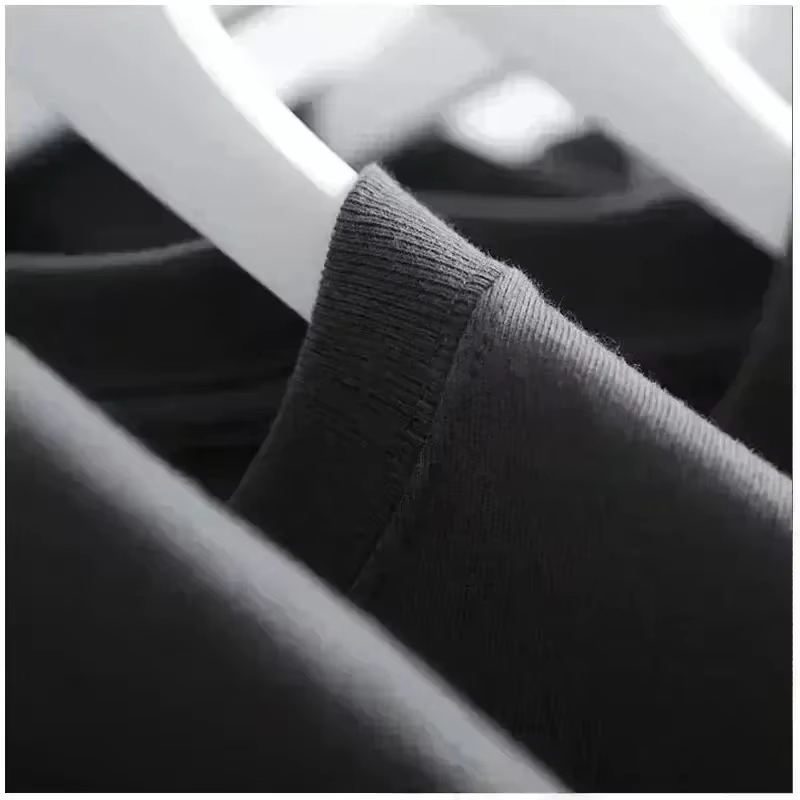 تي شيرت كلاسيكي بشعار STOCKHOL - مراجعة Streetwear Brand Logo وسعره