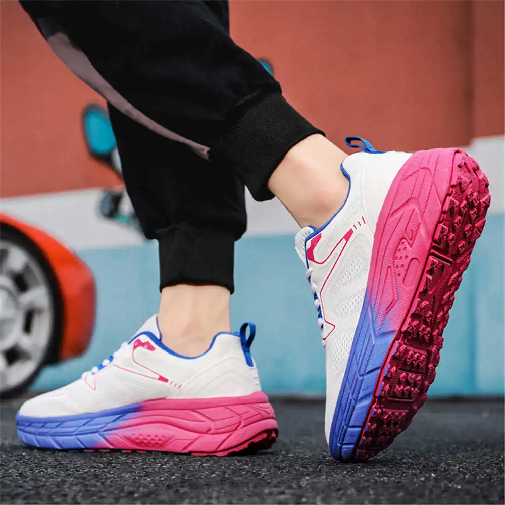 أحذية لا تنزلق مقاس 37 مقاس 44 - مراجعة Streetwear Brand Collection وسعره
